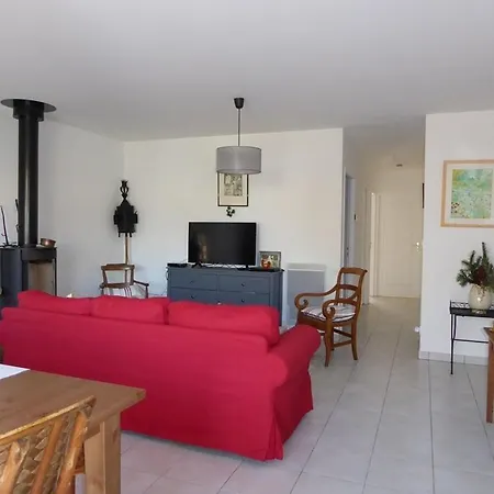 Jolie Maison Mitoyenne Pour 6 Pers * 桑吉内