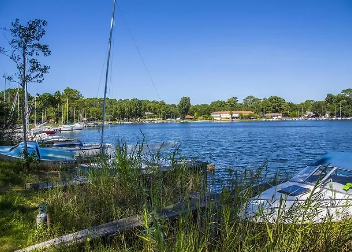 Jolie Maison Mitoyenne Pour 6 Pers *