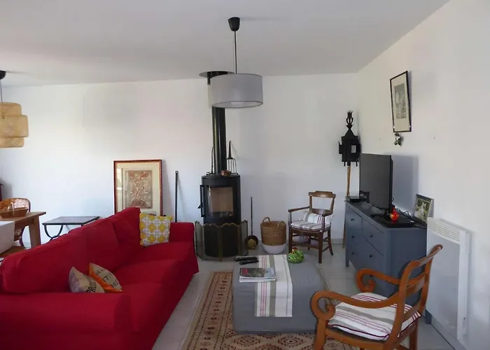 Jolie Maison Mitoyenne Pour 6 Pers *